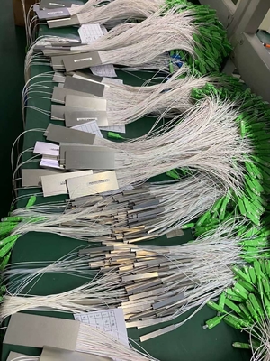 Пассивная оптическая сеть мини-типа волоконно-оптический PLC Splitter 1 256 с G657A волоконного типа