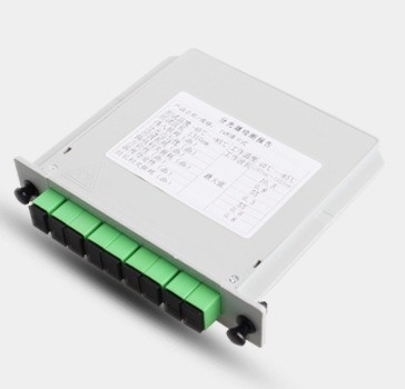 Телекоммуникации FAT и FTD FTTH Fiber Splitter с WDM Кассетой Тип PLC Splitter 1x8 SC APC